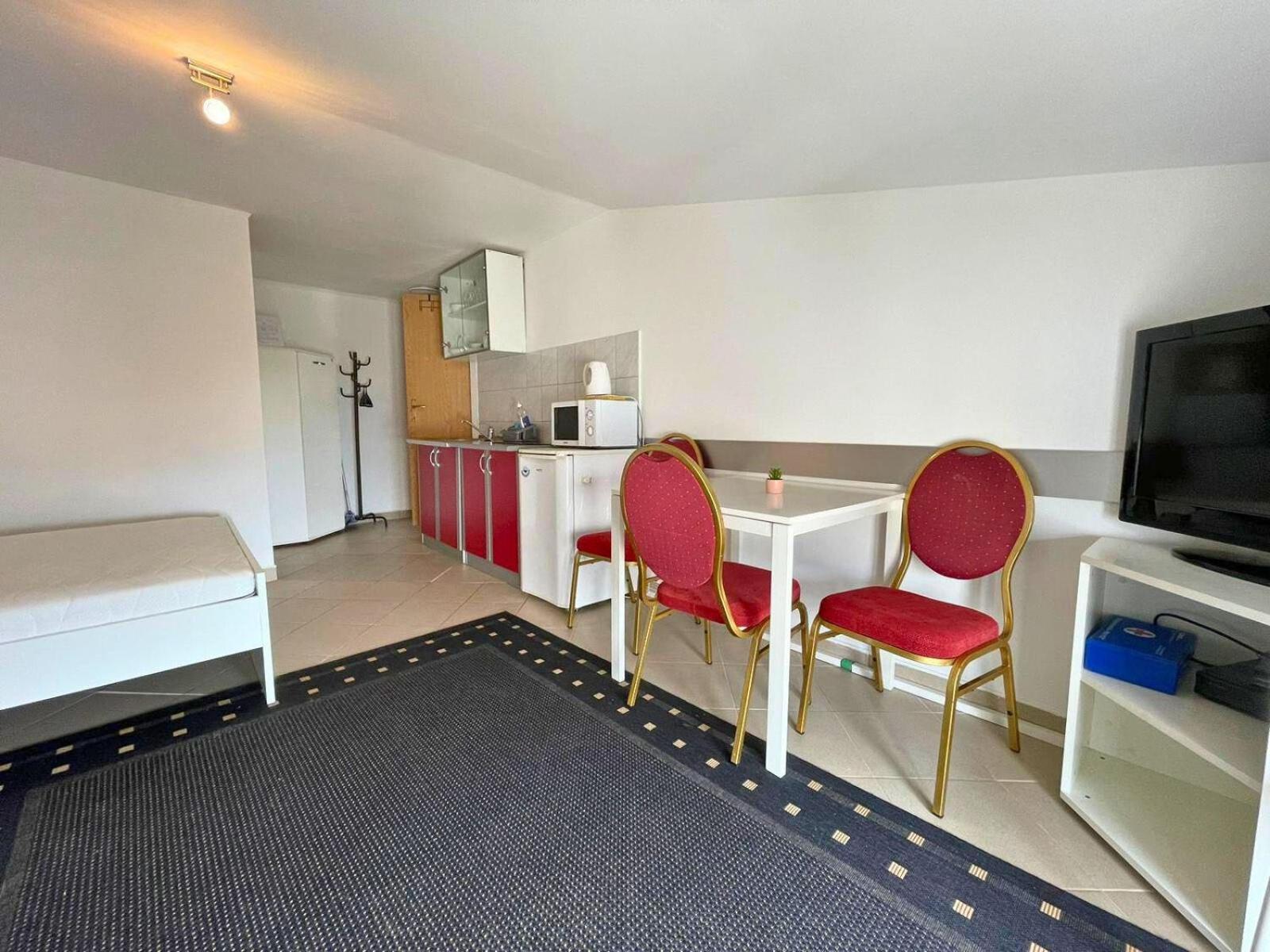 Apartmani Tominac Crikvenica Eksteriør bilde